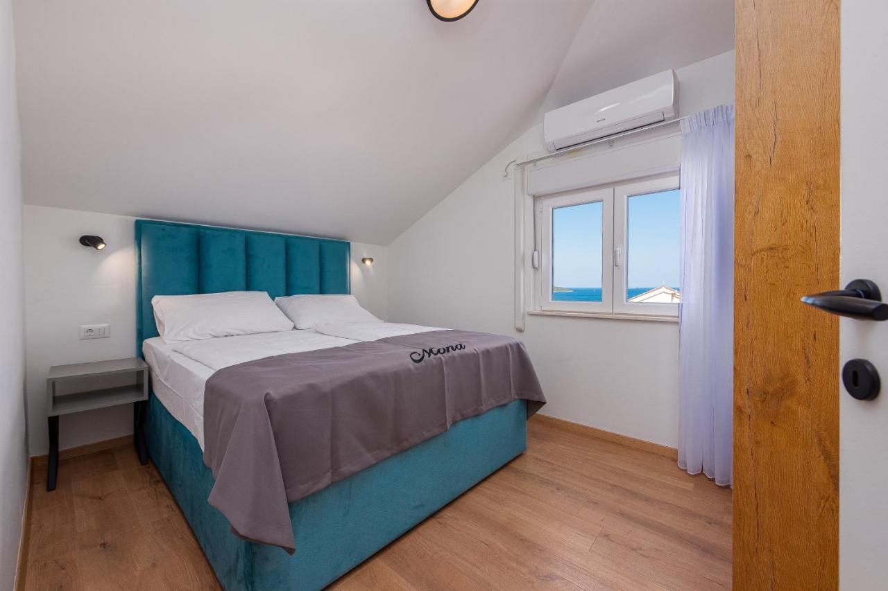 Villa Mona Apartments Ražanj Buitenkant foto