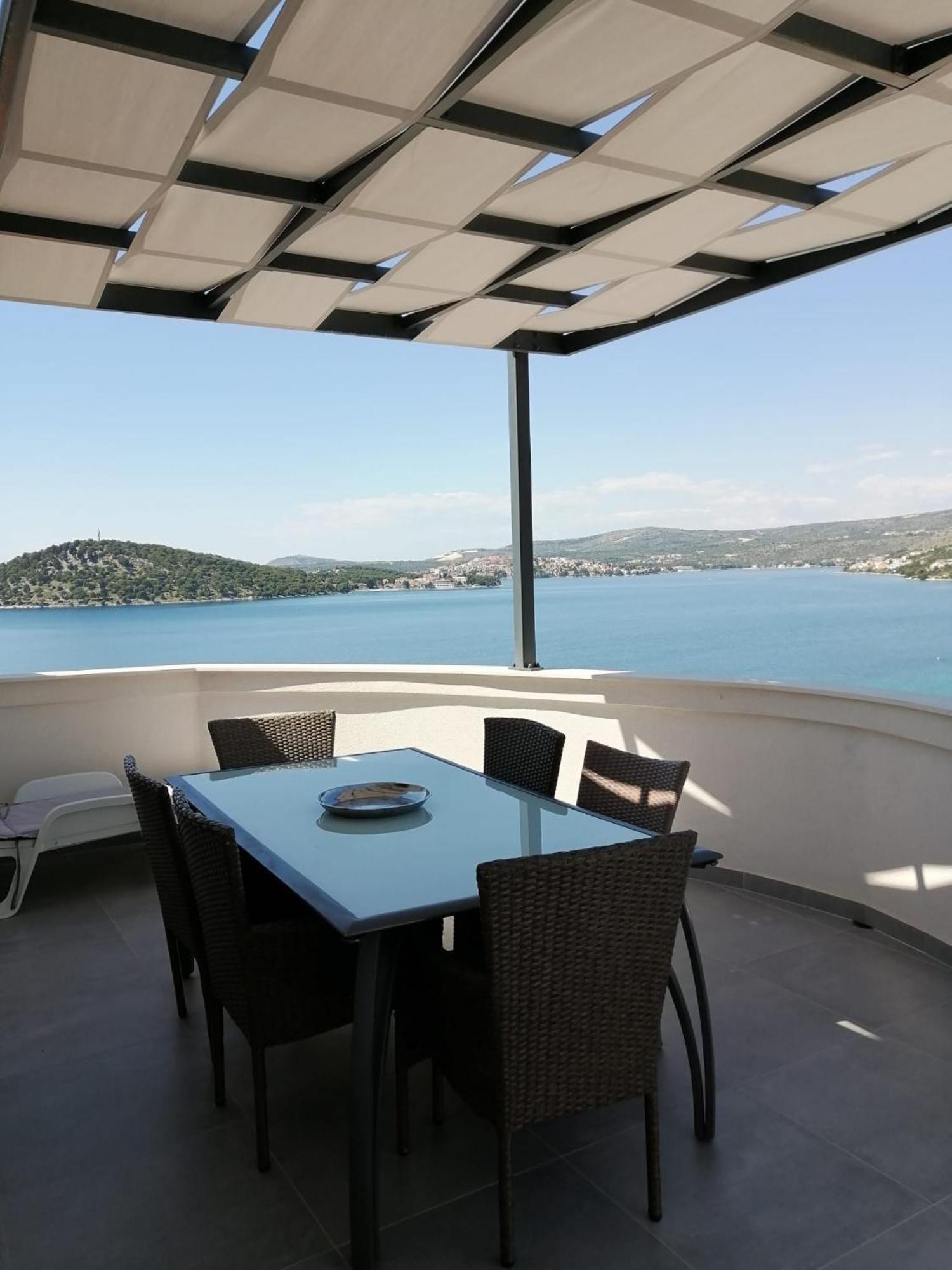 Villa Mona Apartments Ražanj Buitenkant foto